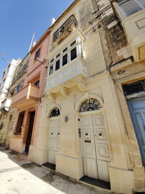 Crew 2 Savynomad Harbour Residences Wow Views Cospicua Exterior photo